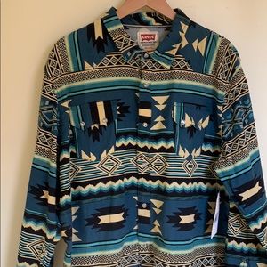 Levi’s mens flannel batton down  shirt. NWT